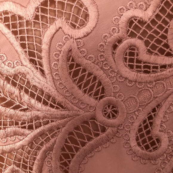 Top - Picture 2 of 4